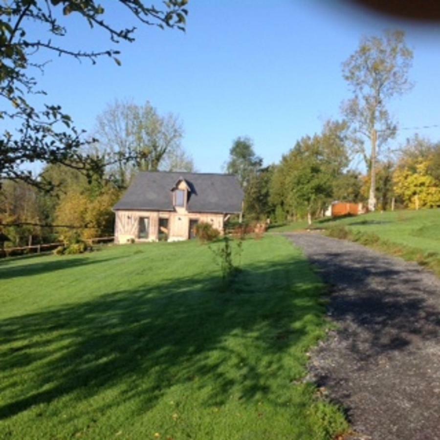Le Petit Orchard Vila Bonneville-la-Louvet Exterior foto